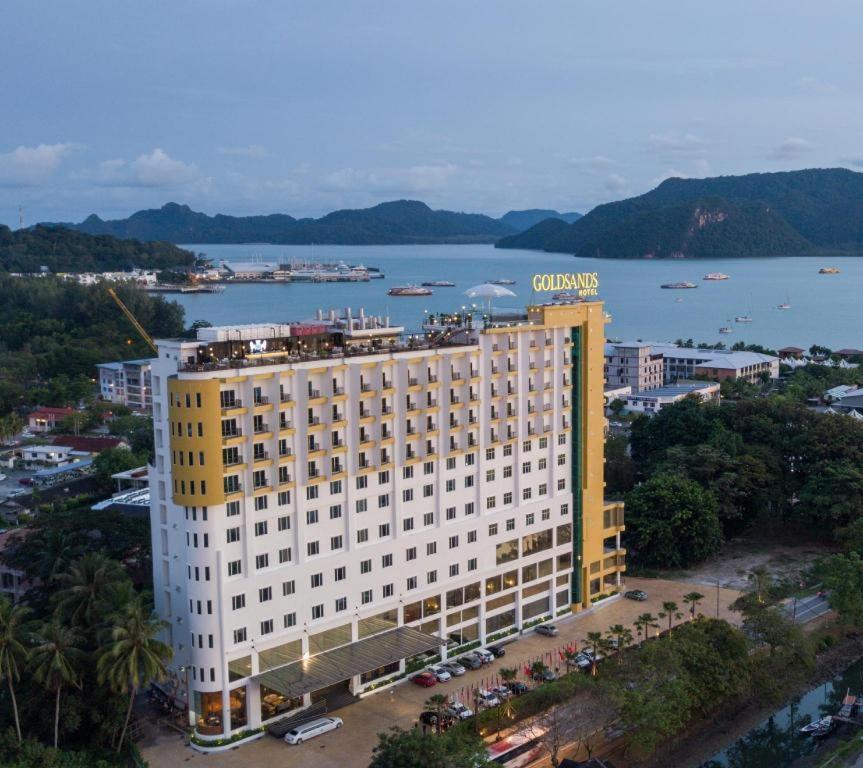 Goldsands Hotel Langkawi Pantai Cenang  Exterior foto