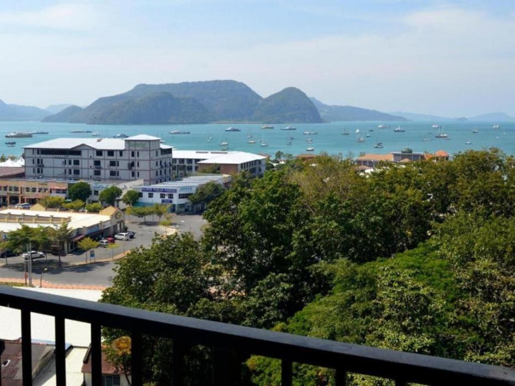 Goldsands Hotel Langkawi Pantai Cenang  Exterior foto